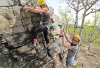Intro Rock climbing - Banff Life